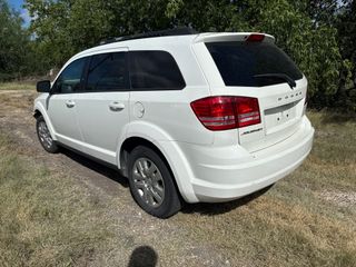 2018 Dodge Journey SE - Exterior Rear Left Corner Image